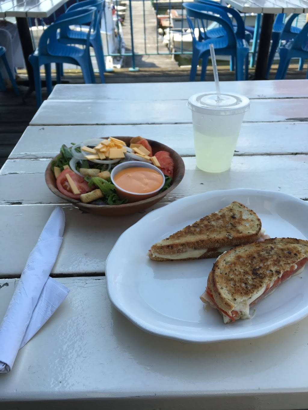 Dudleys Parkview | restaurant | 94 Hudson Park Rd, New Rochelle, NY 10805, USA | 9142354445 OR +1 914-235-4445