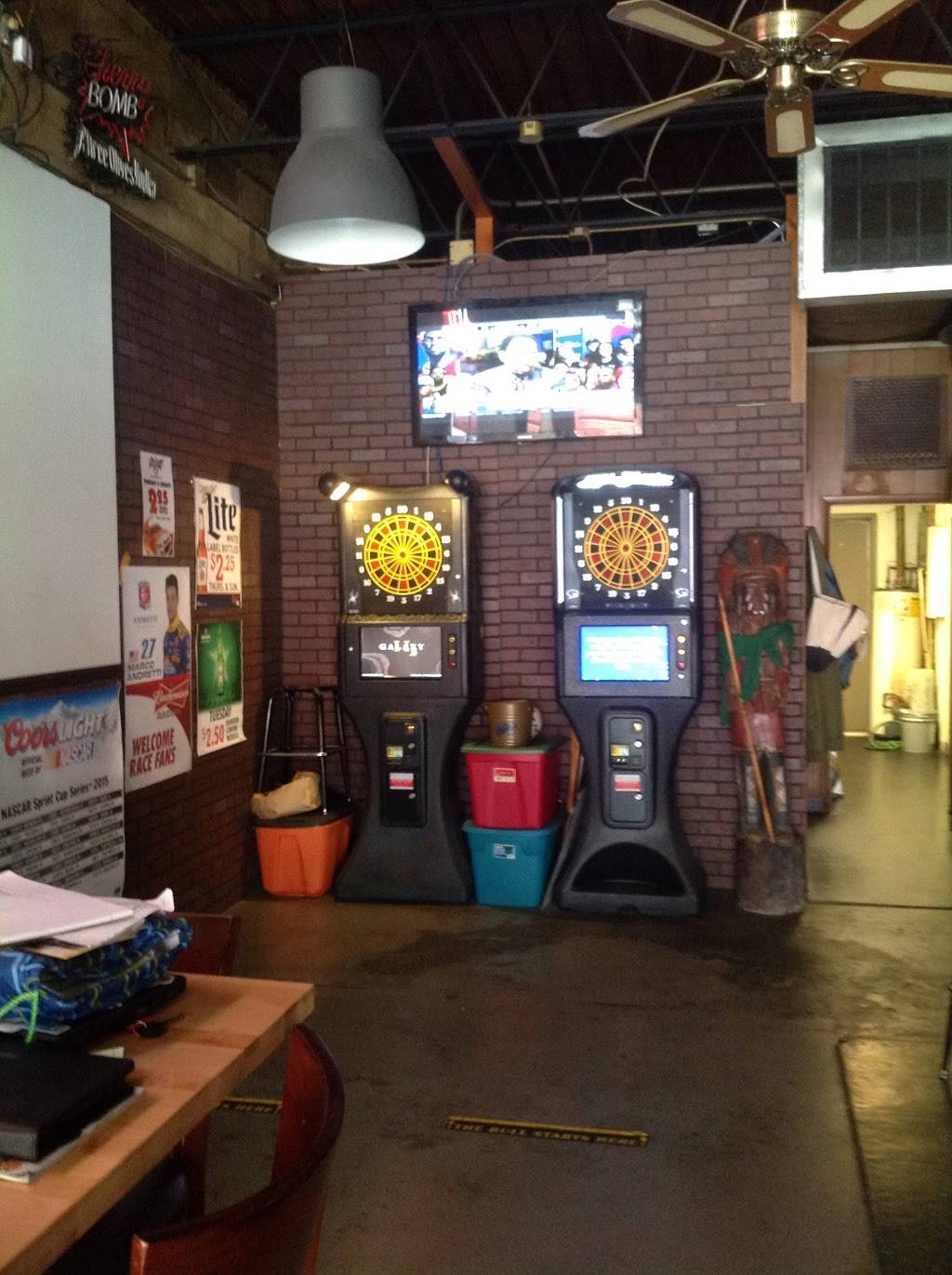 The Avg Pub | restaurant | 3520 W 16th St, Indianapolis, IN 46222, USA | 3179162814 OR +1 317-916-2814