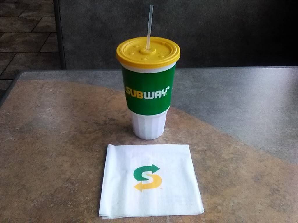 Subway | restaurant | 1020 S 5th St, Waco, TX 76706, USA | 2547537827 OR +1 254-753-7827