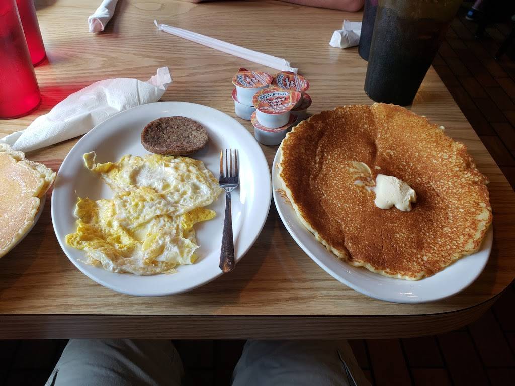 JRs Log House Restaurant | restaurant | 6601 Peachtree Industrial Blvd, Peachtree Corners, GA 30092, USA | 7704496426 OR +1 770-449-6426