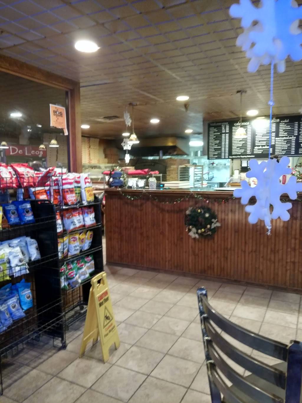 DeLeos Pizza | restaurant | 117 E Main St, Merrimac, MA 01860, USA | 9783464005 OR +1 978-346-4005