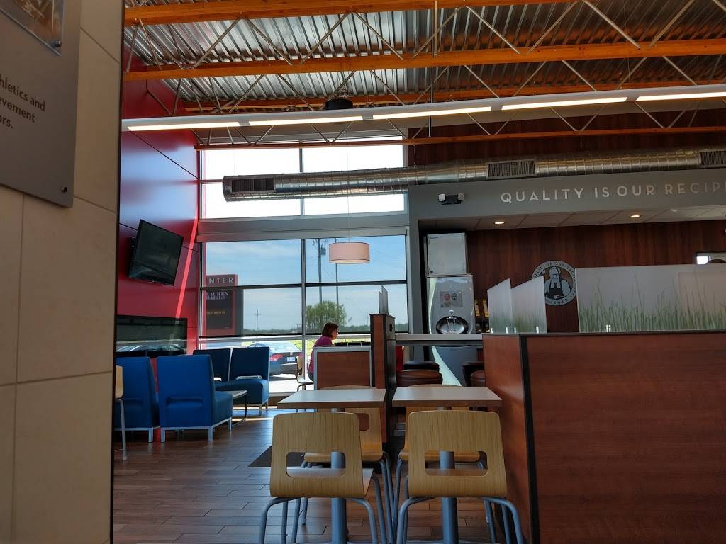 Wendys | restaurant | 465 Church Rd W, Southaven, MS 38671, USA | 6629967058 OR +1 662-996-7058