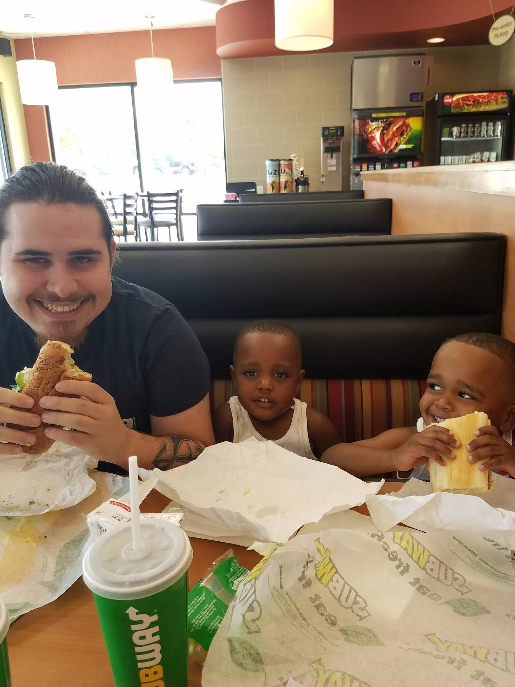 Subway | restaurant | 200 W Cartwright Rd Suite 100, Mesquite, TX 75149, USA | 4696777007 OR +1 469-677-7007