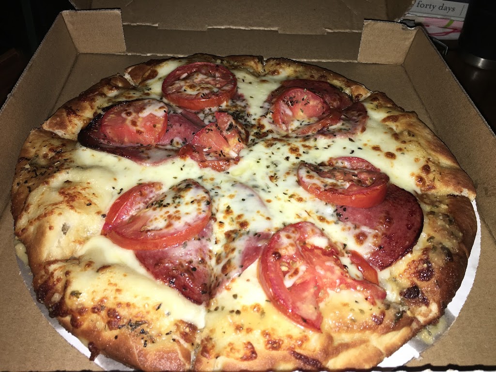 The Gap | restaurant | 210 S 1st St E, Cheyenne Wells, CO 80810, USA | 7197675998 OR +1 719-767-5998