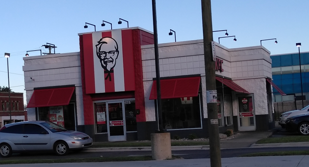 KFC | restaurant | 2601 W Davison St, Detroit, MI 48238, USA | 3138677270 OR +1 313-867-7270