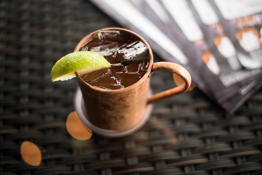 Gilroys Kitchen + Pub + Patio | restaurant | 1238 8th St, West Des Moines, IA 50265, USA | 5158091727 OR +1 515-809-1727