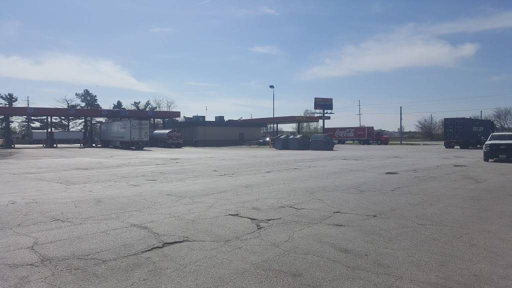 Pilot Travel Center | restaurant | 4105 US-30, Valparaiso, IN 46383, USA | 2194641644 OR +1 219-464-1644