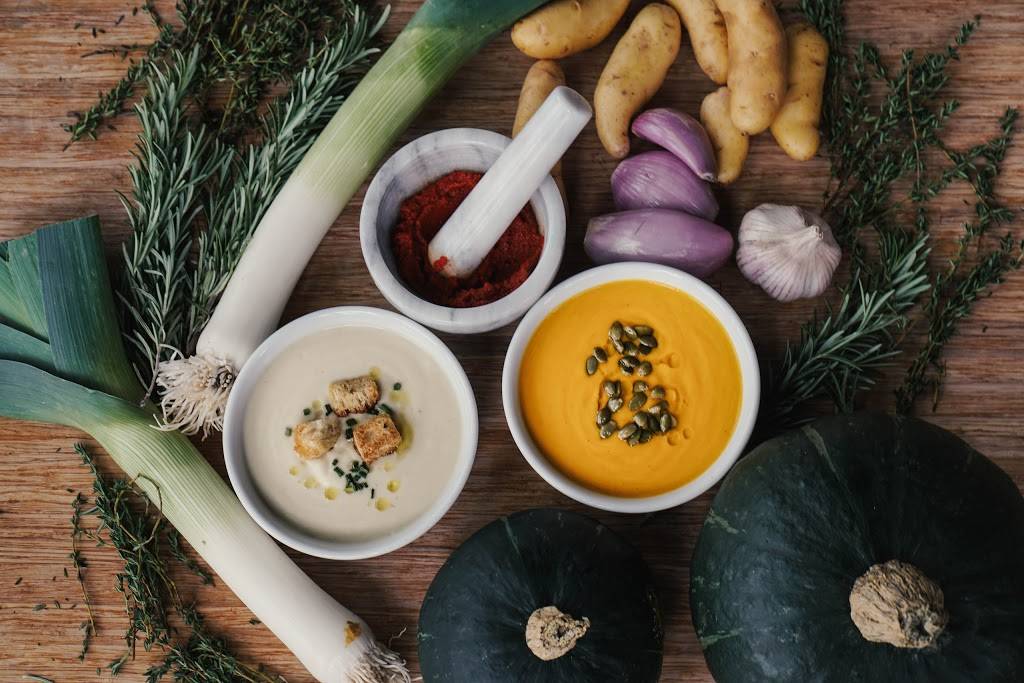 Garden Bar by Evergreens | meal takeaway | Northeast Hassalo Street, 1061 NE 9th Ave, Portland, OR 97232, USA | 5032065655 OR +1 503-206-5655