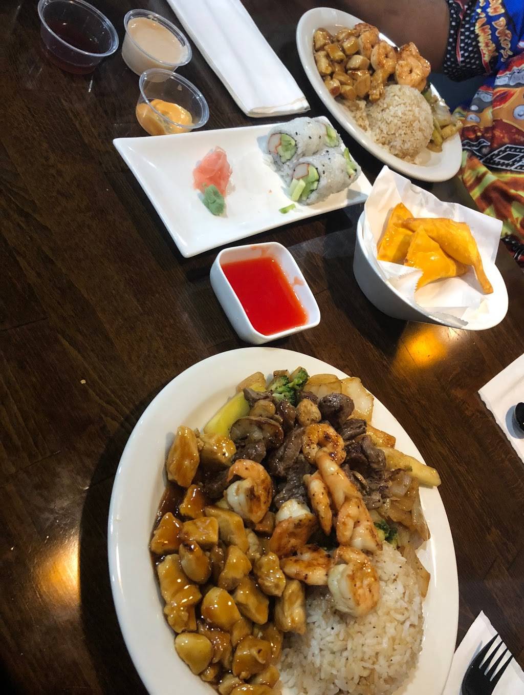 Kobe Hibachi Grill & Sushi | restaurant | 1040 King George Blvd, Savannah, GA 31419, USA | 9129272008 OR +1 912-927-2008