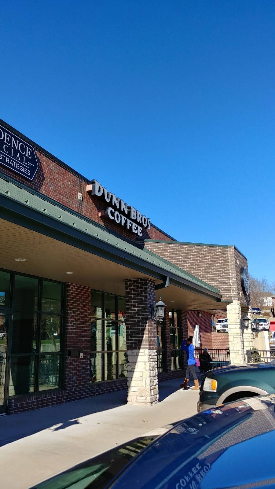 Dunn Brothers Coffee | bakery | 3218 W Edgewood Dr, Jefferson City, MO 65109, USA | 5738935303 OR +1 573-893-5303