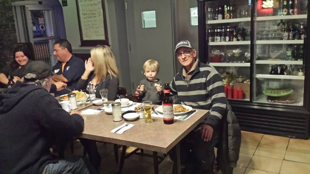 Brasserie Fiesta | restaurant | 9900 Rue Colbert, Anjou, QC H1J 2J2, Canada | 5143517351 OR +1 514-351-7351