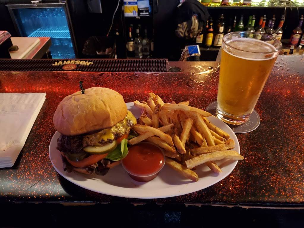 The Hideaway Bar & Grill | restaurant | 2565 Franklin Blvd, Sacramento, CA 95818, USA | 9164551331 OR +1 916-455-1331