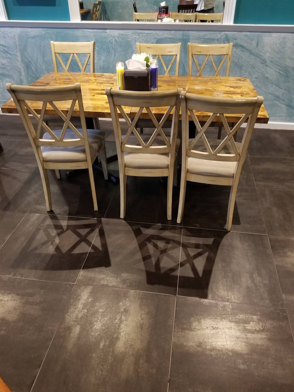 Nahcho Papi | restaurant | 224 E Main St, Patchogue, NY 11772, USA | 6314382940 OR +1 631-438-2940