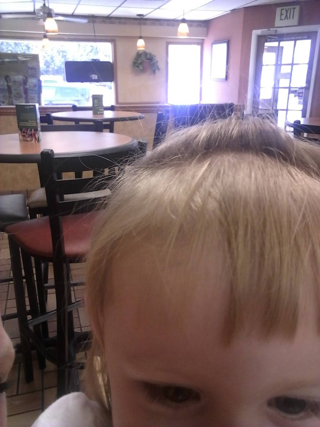 Subway | meal takeaway | 22 S Parish Ave, Johnstown, CO 80534, USA | 9705875880 OR +1 970-587-5880