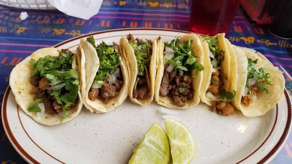 Ximenas Tacos , Mexican Food | restaurant | 303 Main St, Auburndale, FL 33823, USA | 8636623539 OR +1 863-662-3539