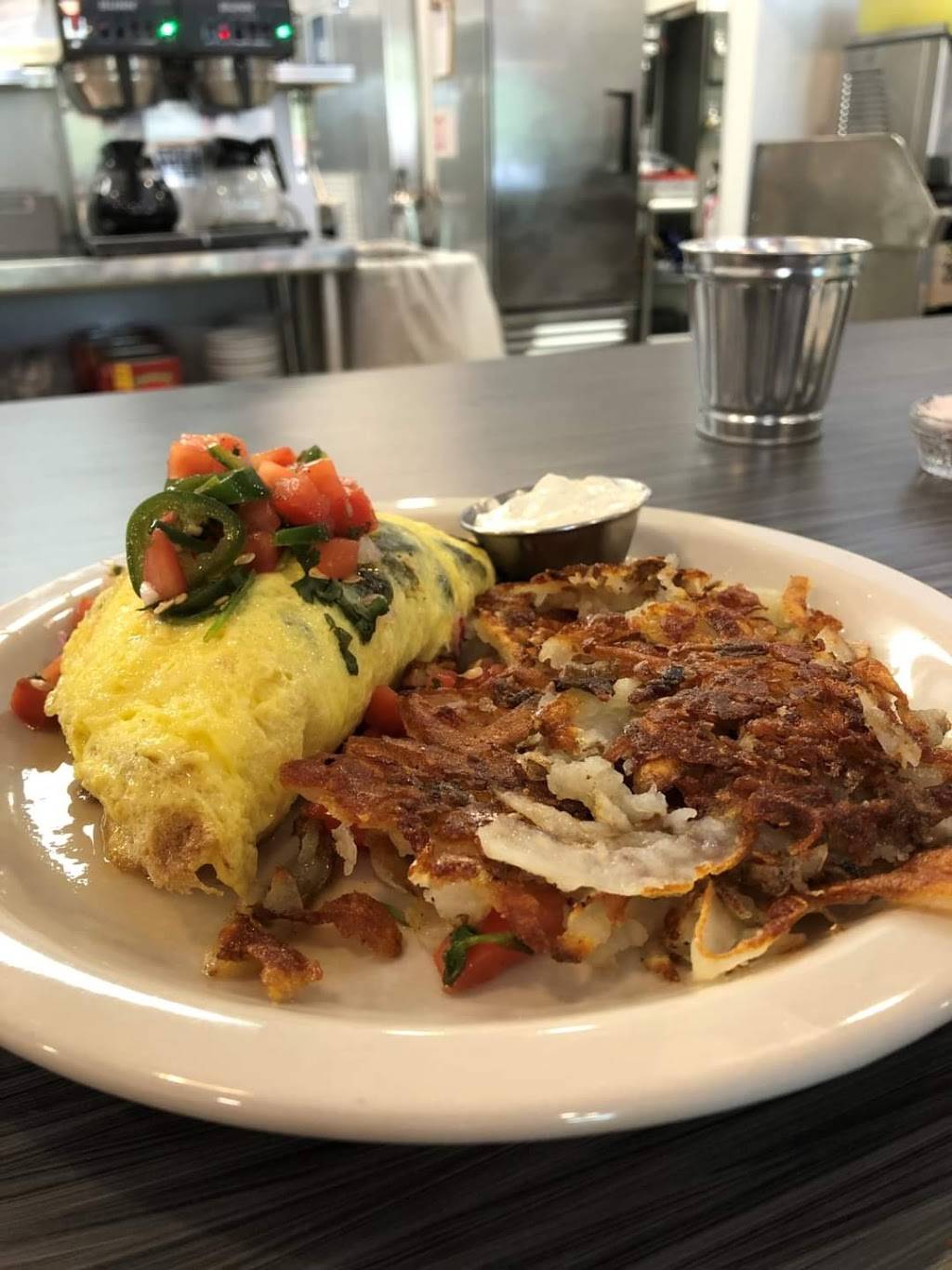 Flat Tire Diner | restaurant | 4700 Old Hickory Blvd, Old Hickory, TN 37138, USA | 6159791533 OR +1 615-979-1533