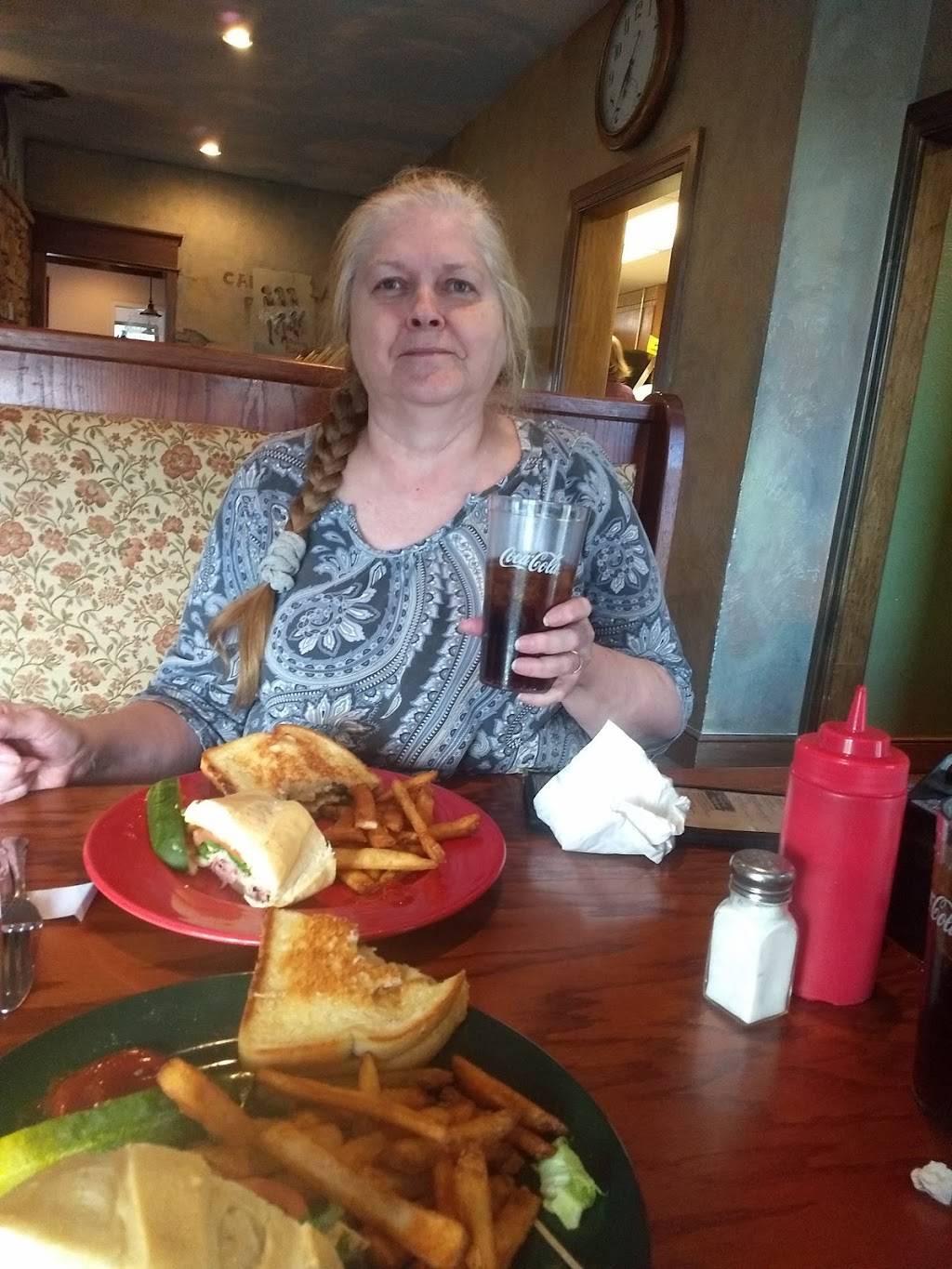 Martinos International Cafe | restaurant | 4415 Liberty Ave, Vermilion, OH 44089, USA | 4409673463 OR +1 440-967-3463