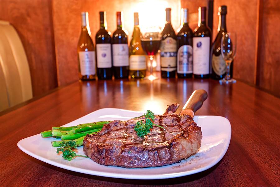 Salt Creek Steakhouse | restaurant | 110 Lincoln Ave, Breckenridge, CO 80424, USA | 9704534949 OR +1 970-453-4949