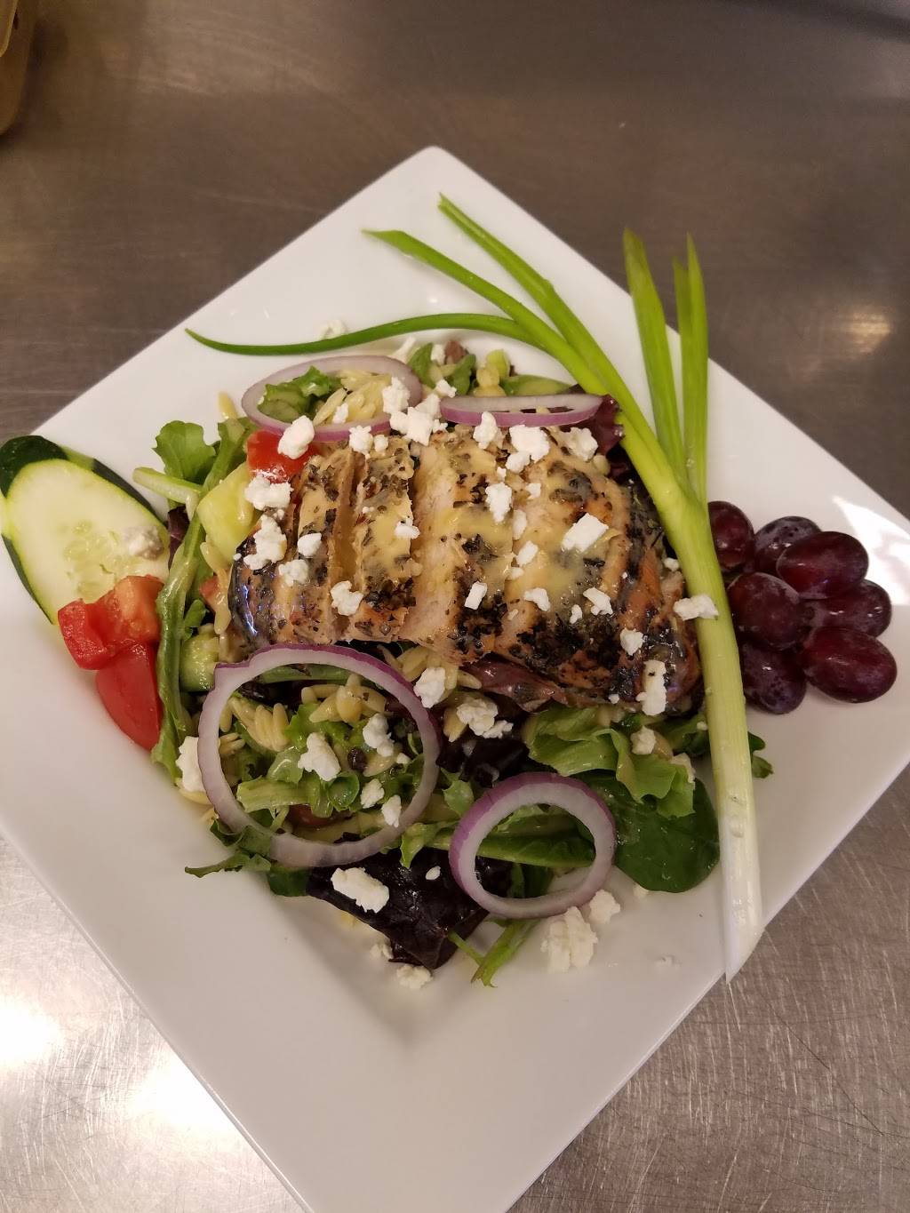 Guild House Gourmet Luncheons | restaurant | 1905 18th St, Bakersfield, CA 93301, USA | 6613255478 OR +1 661-325-5478