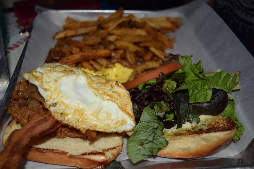 Abels on the Lake | restaurant | 3510, 3825 Lake Austin Blvd, Austin, TX 78703, USA | 5129040570 OR +1 512-904-0570