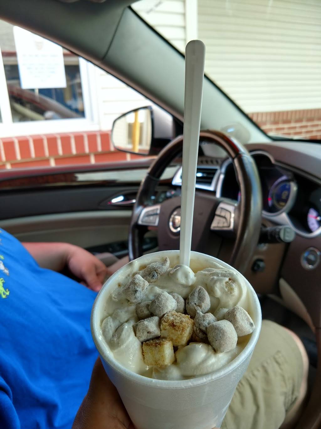 Converse Big Dipper | restaurant | 104 S Jefferson St, Converse, IN 46919, USA | 7653951331 OR +1 765-395-1331