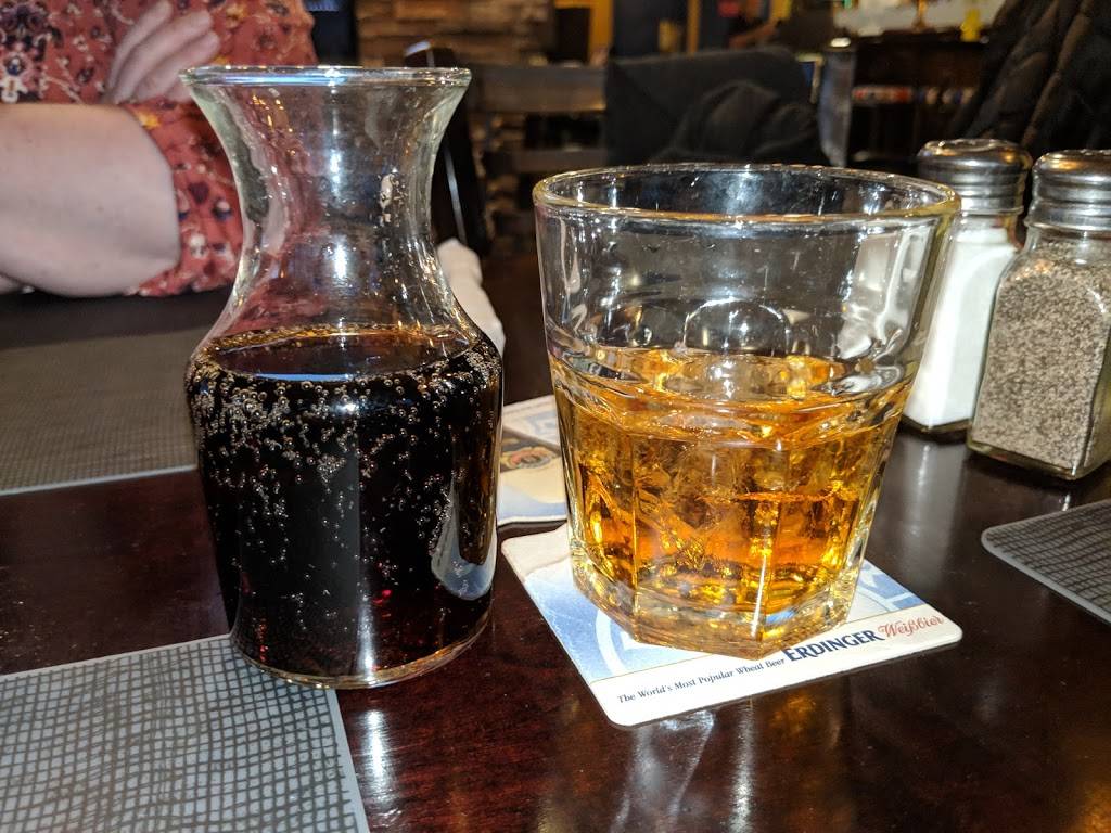 Lionheart British Pub & Restaurant | restaurant | 3221 Derry Rd W, Mississauga, ON L5N 7L7, Canada | 9058246669 OR +1 905-824-6669