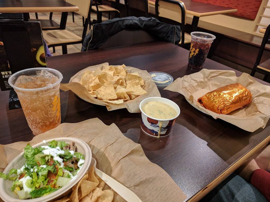 QDOBA Mexican Eats | restaurant | 3825 Denmark Dr Suite 100, Council Bluffs, IA 51501, USA | 7123667870 OR +1 712-366-7870