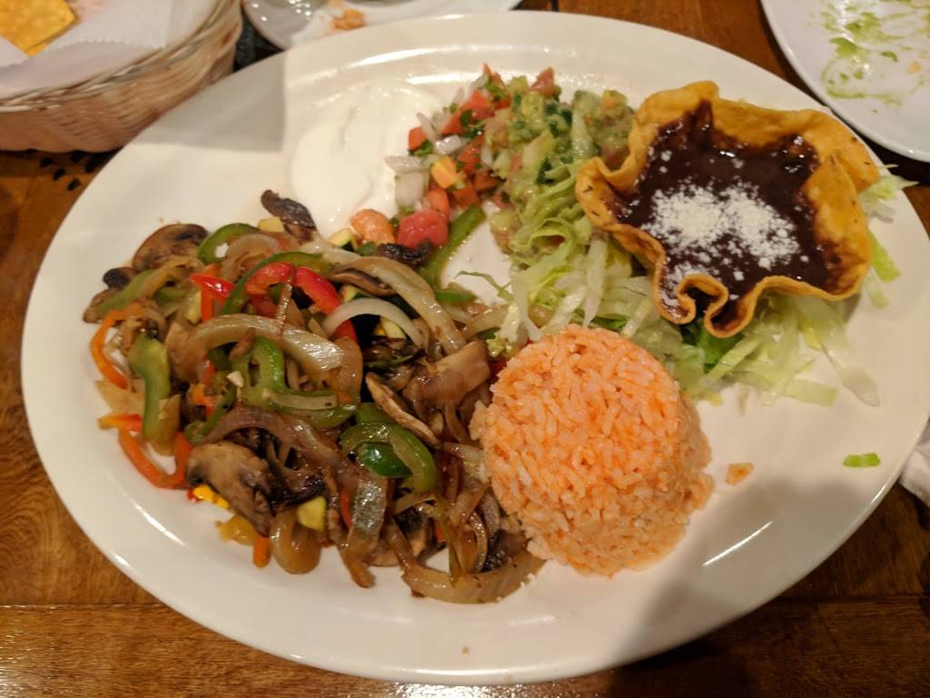 Bandido Mexican Restaurant | restaurant | 84 Washington St, Norwalk, CT 06854, USA | 2033549434 OR +1 203-354-9434