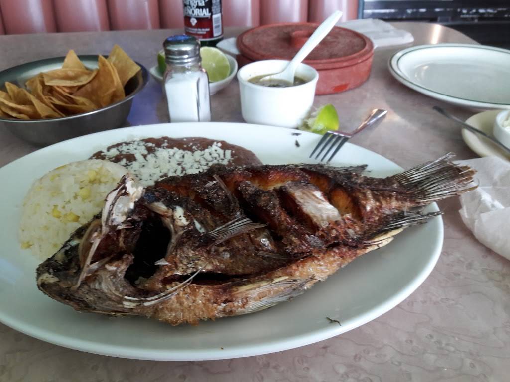 Antojitos Del D.F. | restaurant | 4003 E Olympic Blvd, Los Angeles, CA 90023, USA | 3232644944 OR +1 323-264-4944