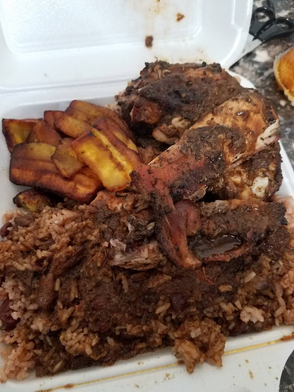 Back-A-Yard | restaurant | 308 S 52nd St, Philadelphia, PA 19143, USA | 2156266101 OR +1 215-626-6101