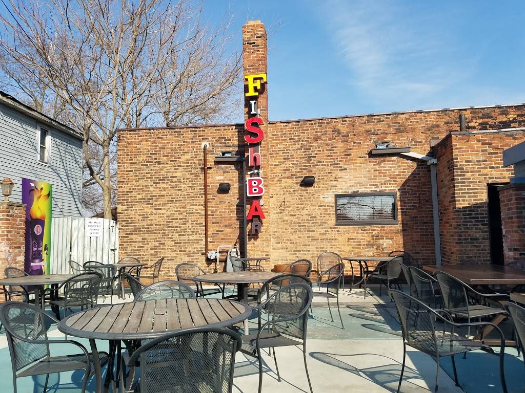 Local Taverns Fish Bar | restaurant | 11 Chester St, Painesville, OH 44077, USA | 4405519155 OR +1 440-551-9155