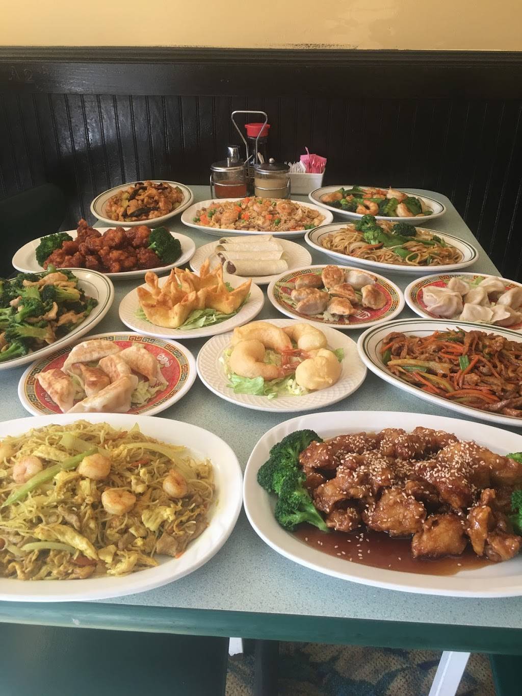 Mr. Chens | restaurant | 3419 Connecticut Ave NW, Washington, DC 20008, USA | 2029668988 OR +1 202-966-8988