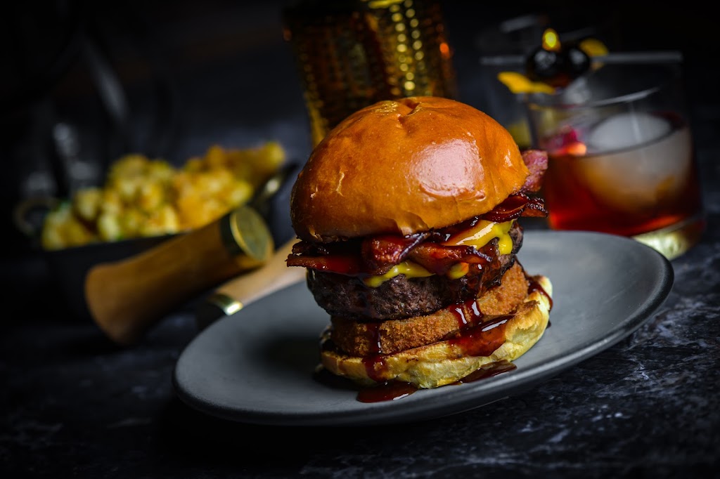 Hand Cut Nashville | restaurant | 135 7th Ave S, Nashville, TN 37203, USA | 6154652435 OR +1 615-465-2435