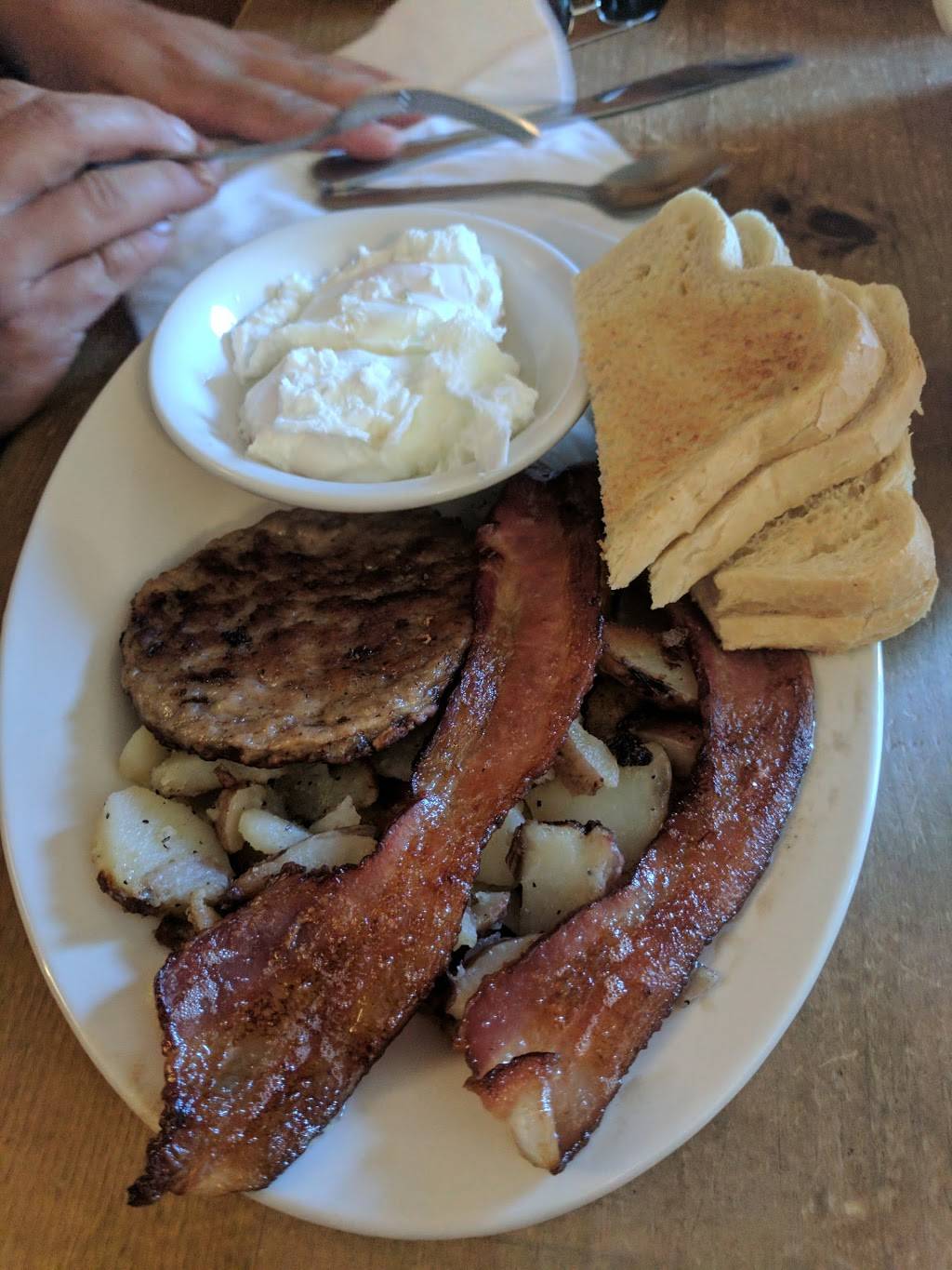 Crane Hollow Cafe | cafe | 7502 Hygiene Rd, Longmont, CO 80503, USA | 3037761551 OR +1 303-776-1551