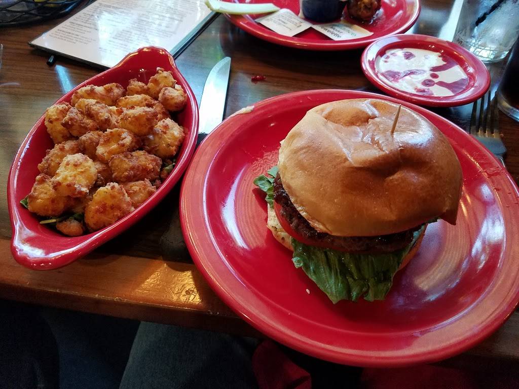 Square 1 | restaurant | 2042 Badlands Dr, Brandon, FL 33511, USA | 8136891611 OR +1 813-689-1611