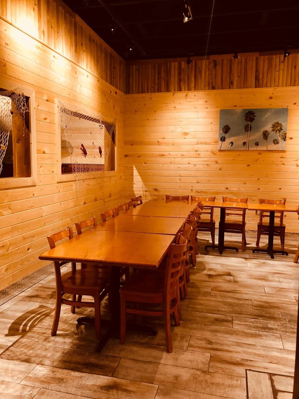 Seafood Party | restaurant | 7401 NW Cache Rd, Lawton, OK 73505, USA | 5802804000 OR +1 580-280-4000