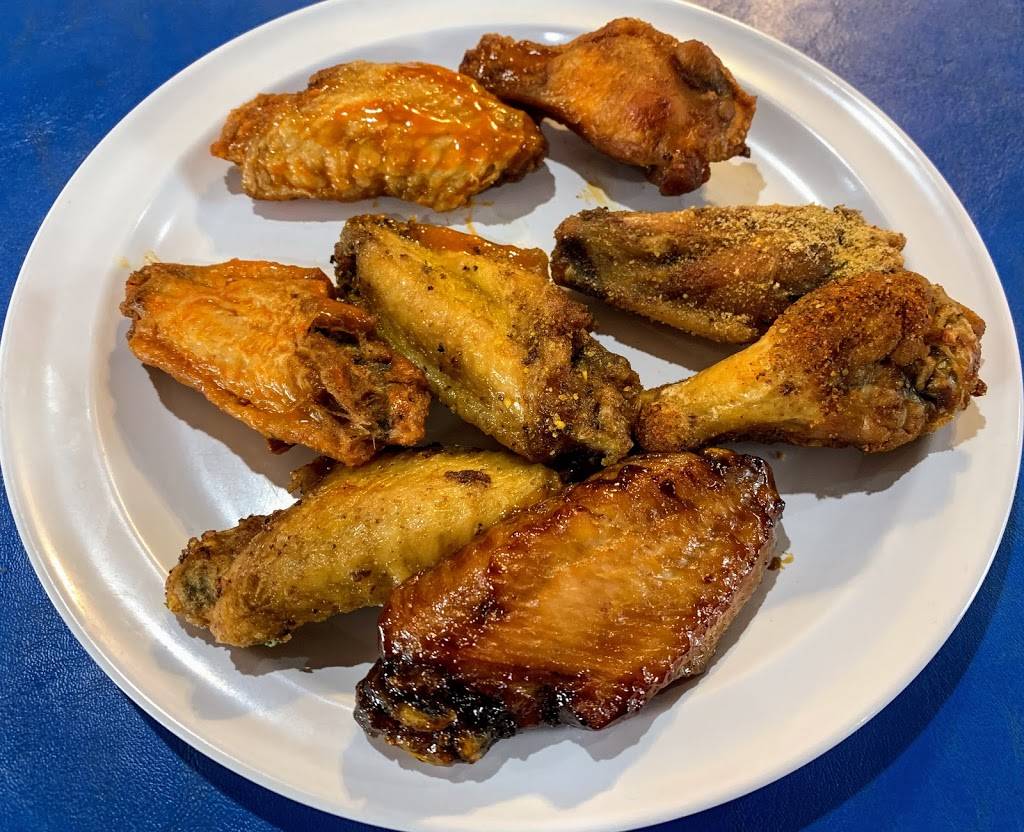 Lil Ds Dugout | restaurant | 3051 S Irby St, Florence, SC 29505, USA | 8436405453 OR +1 843-640-5453