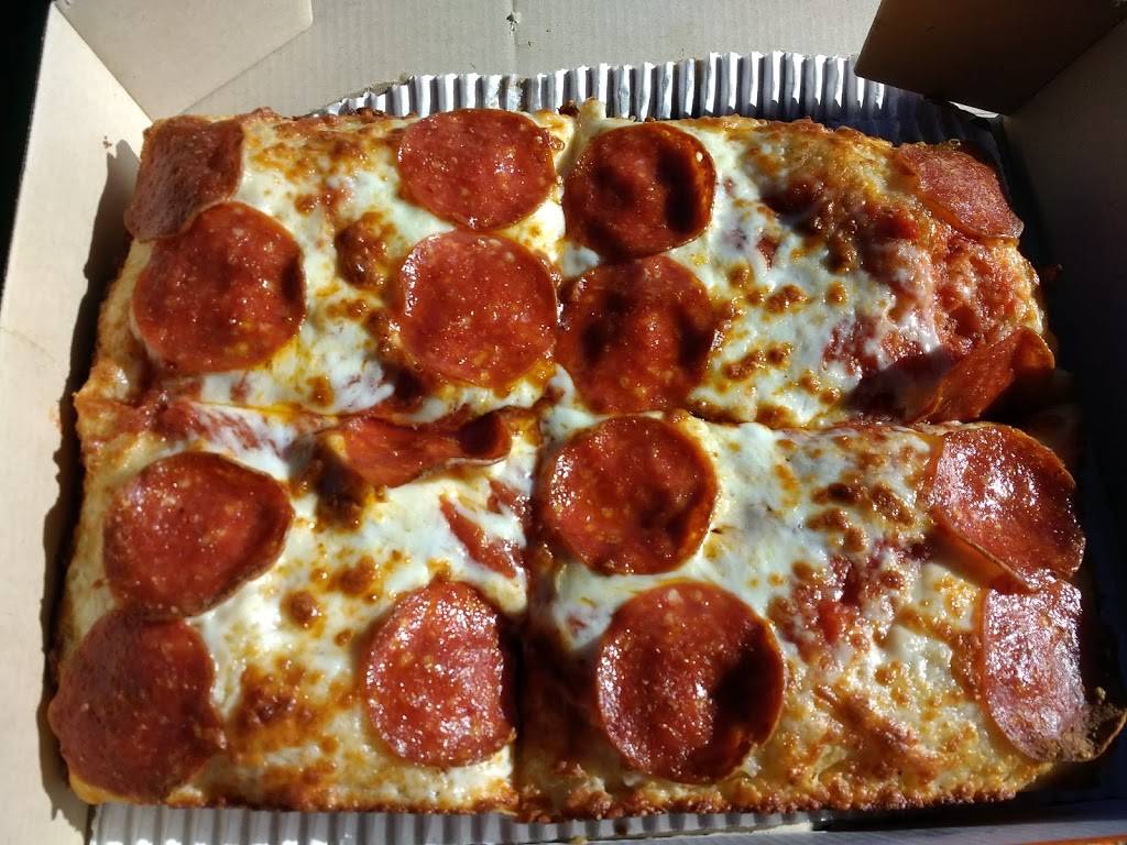 Little Caesars Pizza | meal takeaway | 4559 W Charleston Blvd, Las Vegas, NV 89102, USA | 7028702922 OR +1 702-870-2922