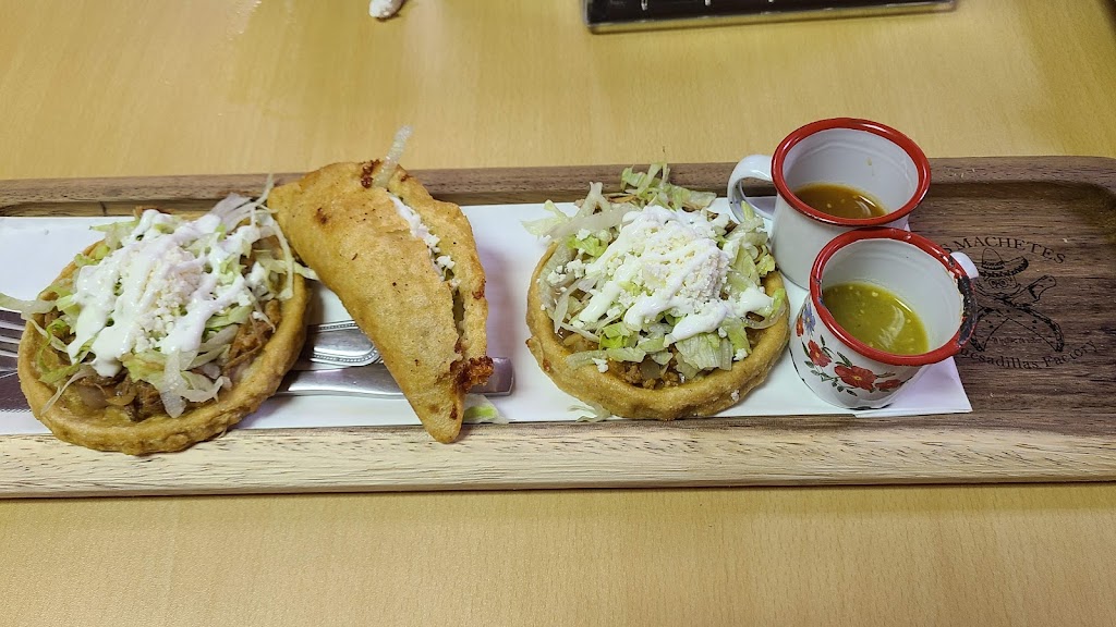 Los machetes quesadillas factory Texas | restaurant | 2111 W Sprague St, Edinburg, TX 78539, USA | 9566032323 OR +1 956-603-2323