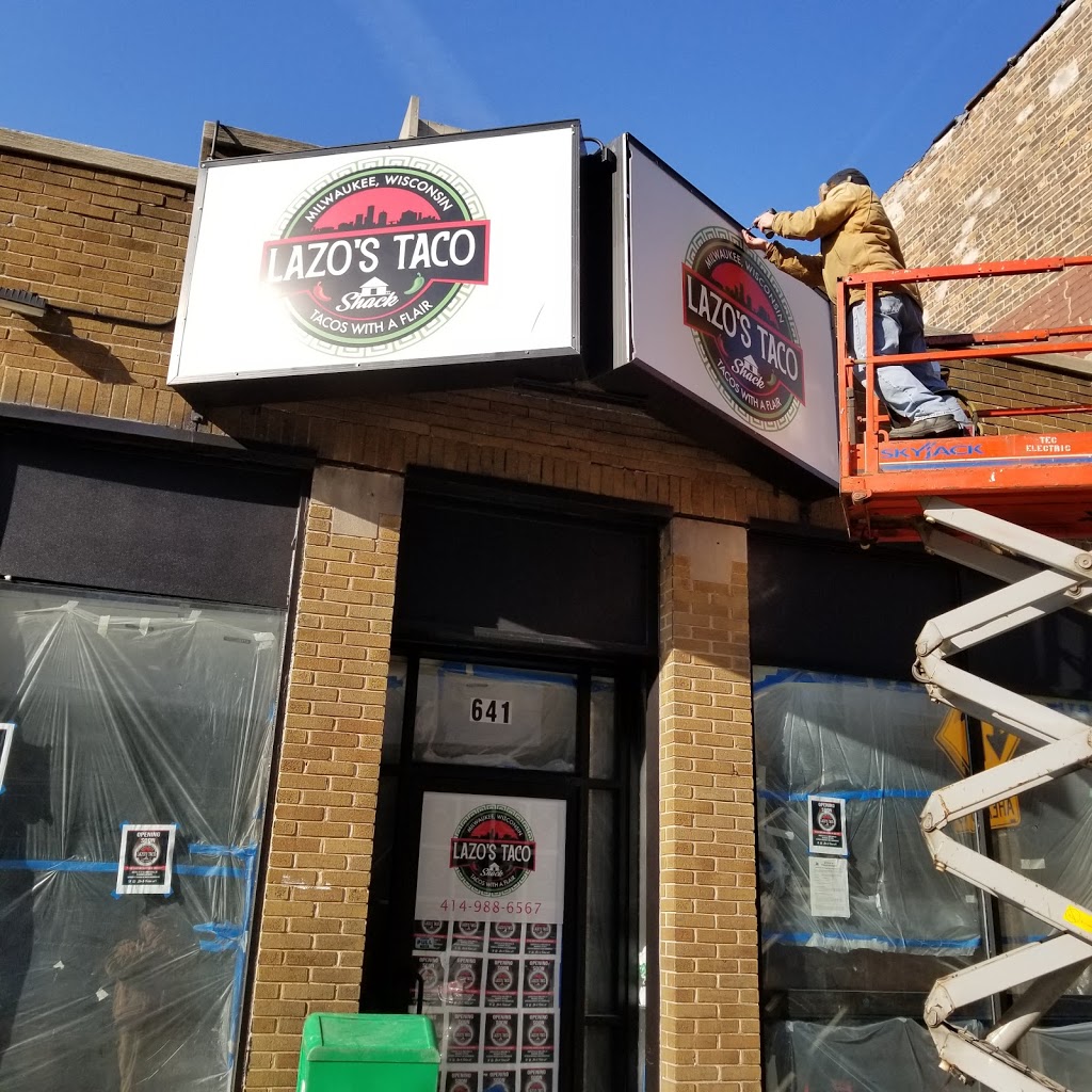 Lazos Taco Shack | restaurant | 641 N James Lovell St, Milwaukee, WI 53233, USA | 4149886567 OR +1 414-988-6567