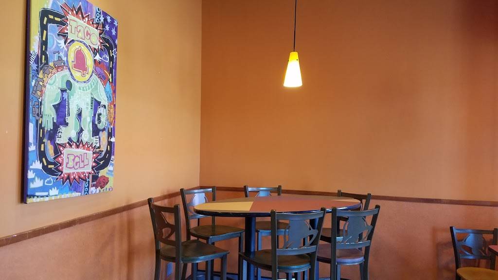 Taco Bell | meal takeaway | 302 Cheat Rd, Morgantown, WV 26508, USA | 3042921520 OR +1 304-292-1520