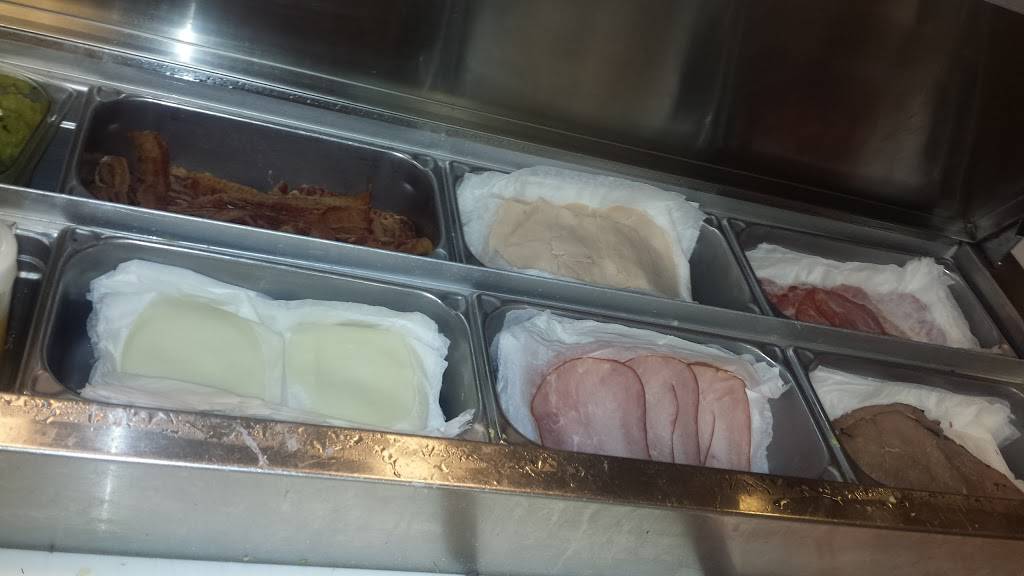 Jimmy Johns | meal delivery | 8427 Wornall Rd, Kansas City, MO 64114, USA | 8168869977 OR +1 816-886-9977