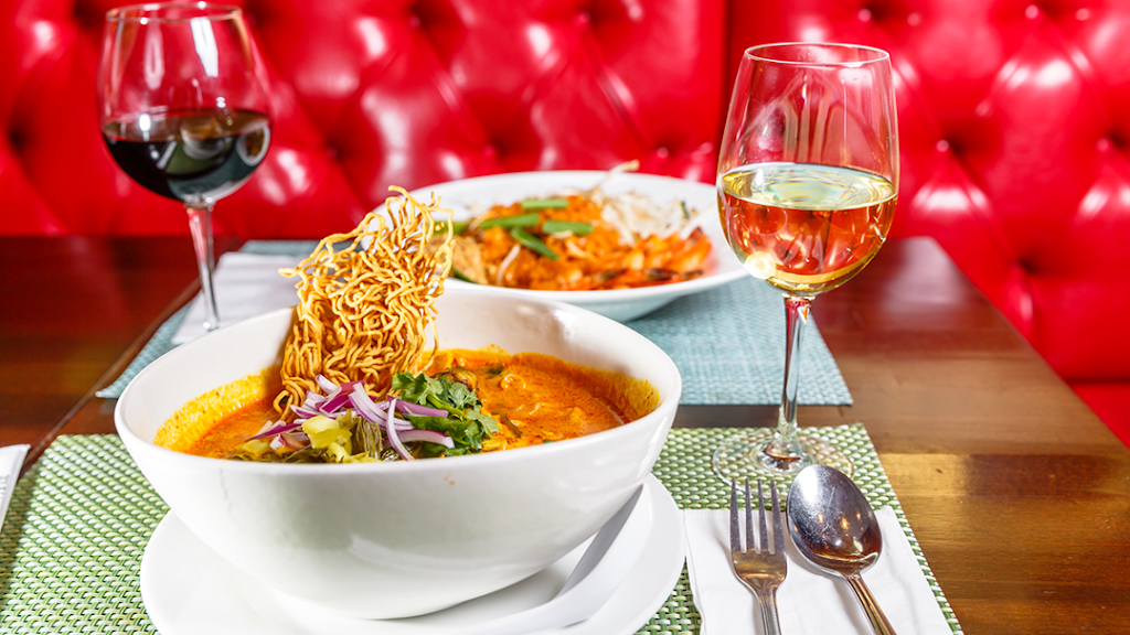 Weera Thai Restaurant - Sahara | restaurant | 3839 W Sahara Ave ste 7-9, Las Vegas, NV 89102, USA | 7028738749 OR +1 702-873-8749