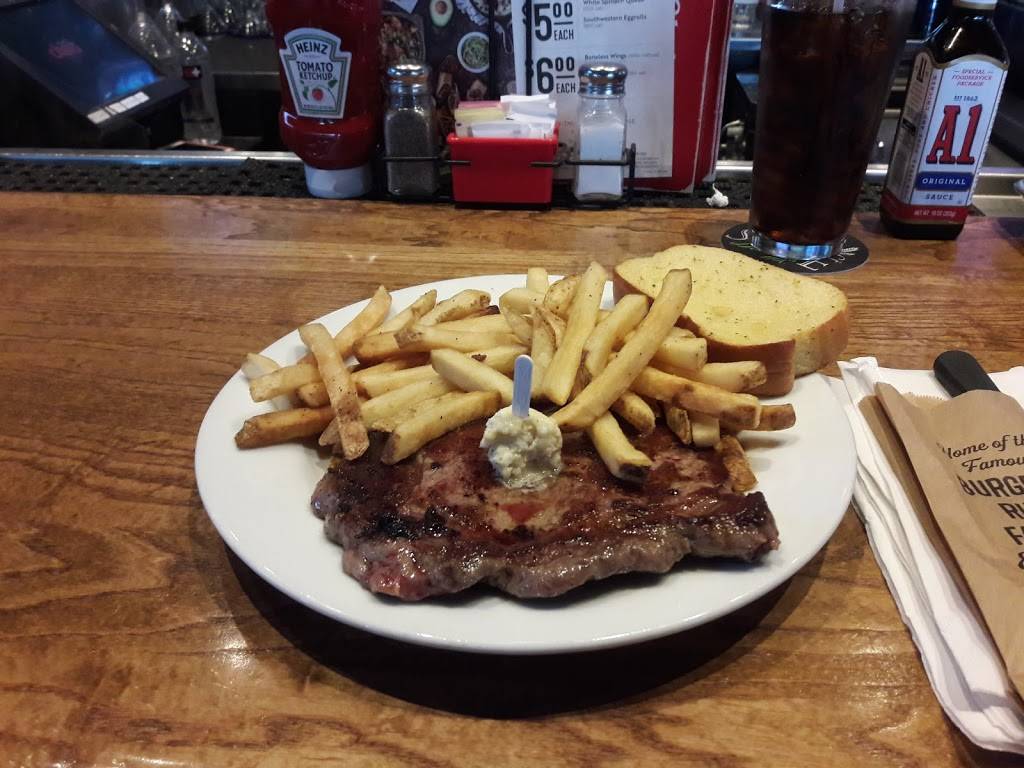 Chilis Grill & Bar | meal takeaway | 499 E Alessandro Blvd, Riverside, CA 92508, USA | 9517760952 OR +1 951-776-0952