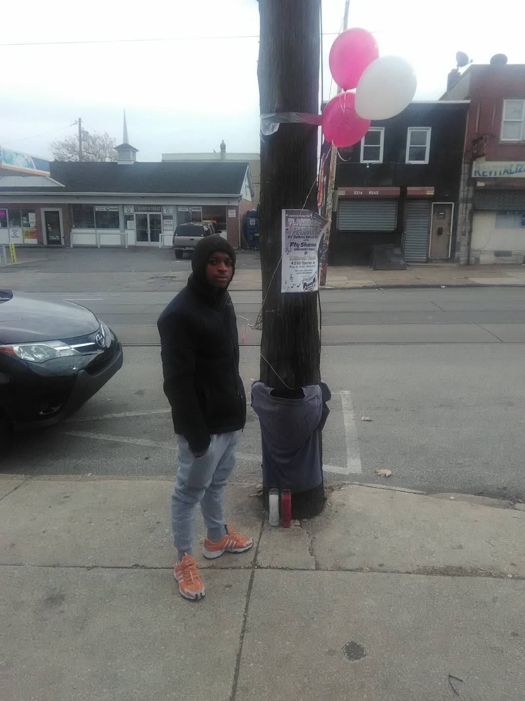 Gulf | meal takeaway | 5200 Woodland Ave, Philadelphia, PA 19143, USA | 2672925130 OR +1 267-292-5130