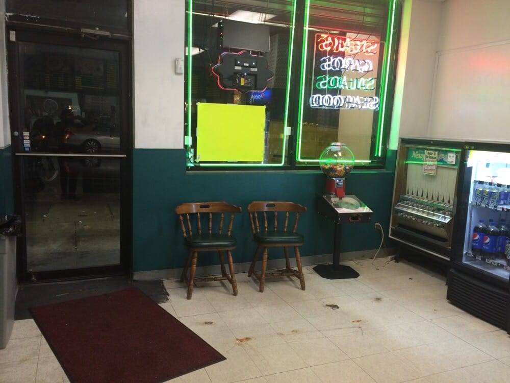 Goodys Pizza | restaurant | 6237 Frankford Ave, Philadelphia, PA 19135, USA | 2153333838 OR +1 215-333-3838