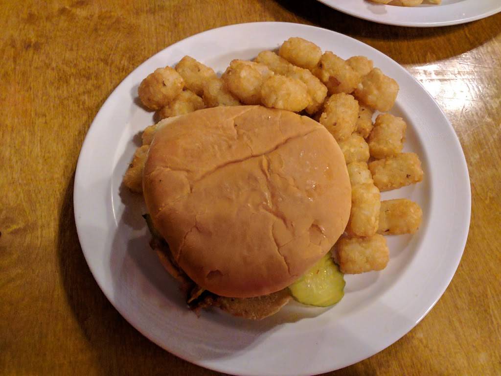 Big Daddys Bar-B-Q | restaurant | 43121 AL-21, Munford, AL 36268, USA | 2563589005 OR +1 256-358-9005