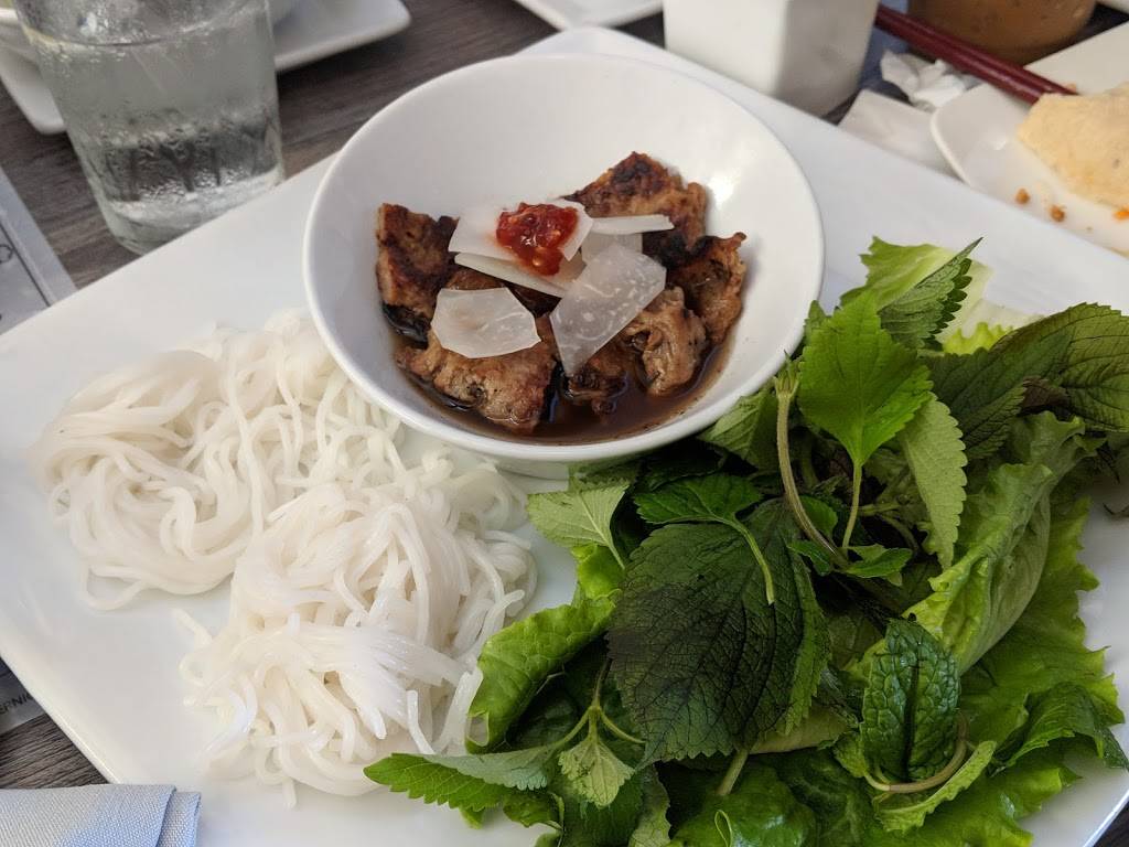 Beyond The Baguette | restaurant | 3751 S Harbor Blvd suite c, Santa Ana, CA 92704, USA | 7145492899 OR +1 714-549-2899