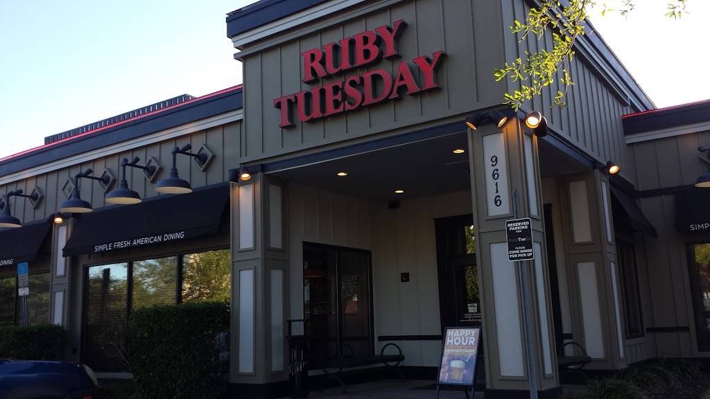 Ruby Tuesday | restaurant | 9616 US-441, Leesburg, FL 34788, USA | 3523600455 OR +1 352-360-0455