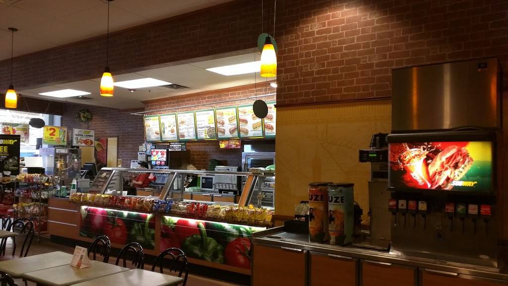 Subway | restaurant | 2121 TX-16, Graham, TX 76450, USA | 9405495770 OR +1 940-549-5770